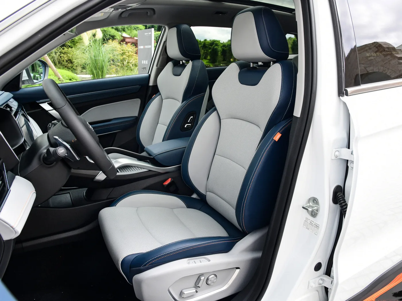 China Cheap New 2021 Geely Boyue 1.8 T electric SUV Cars