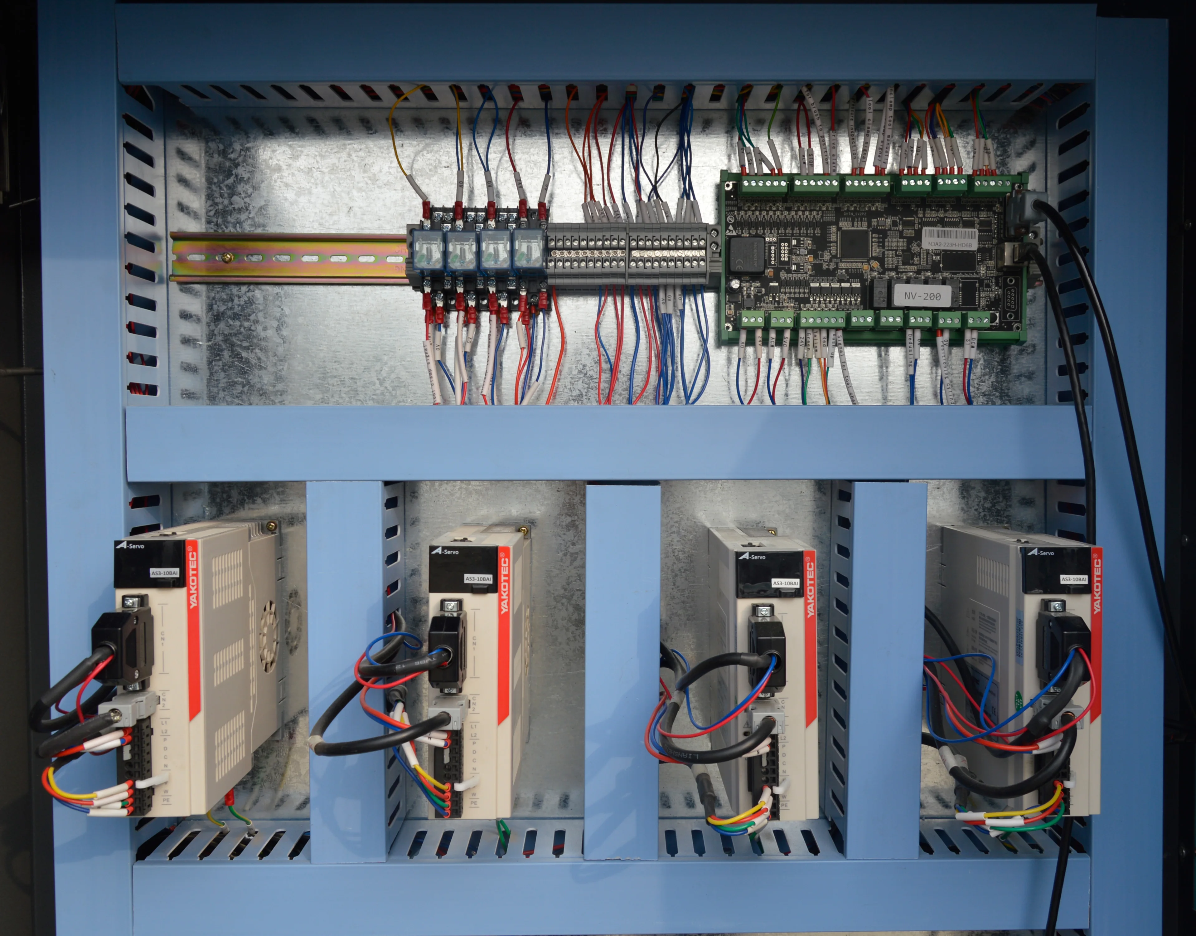 Хорошее качество ATC 4-6 бит cnc маршрутизатор станок вакуумный стол 4 зоны