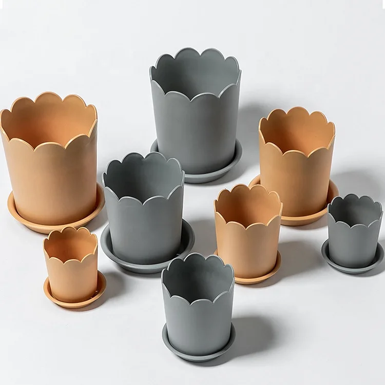 Creative Indoor Outdoor Plant Holder Garden Succulents Containers Small Plastic Pots for Plants with Tray