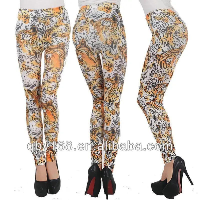 Sportswear New Seamless Hot Sale Custom Printed Rainbow Color Dog Paw Bone Print Buttery Soft High Waist Leggings