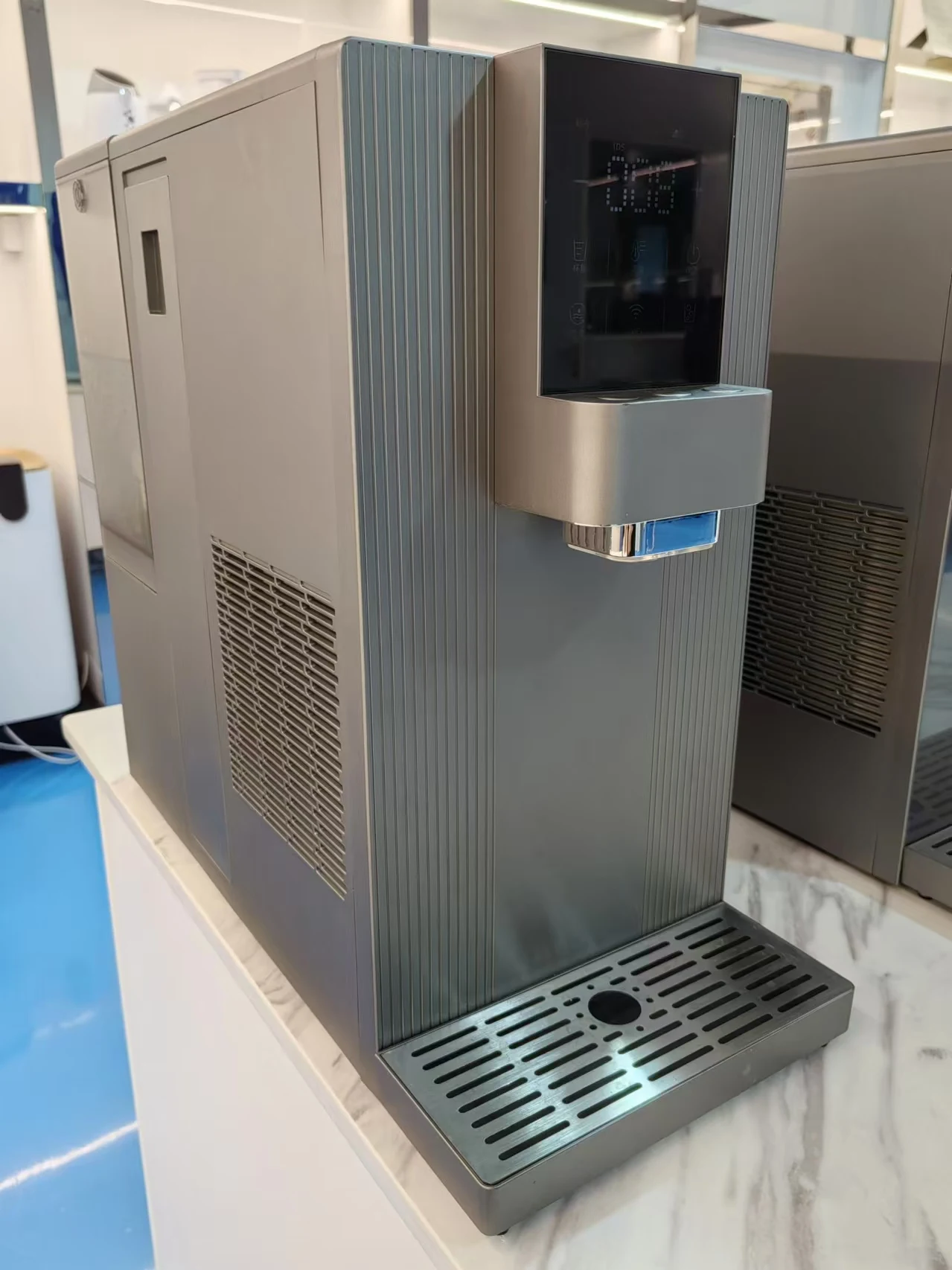 All in one Sparkling Soda Water Purifier Dispenser Automatic Water Maker Machine CO2 Hot Cold Water