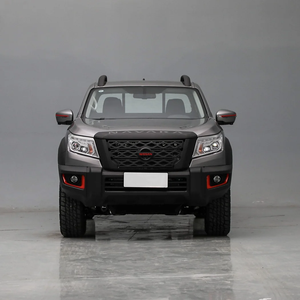 Низкая цена бензиновый ПИКАП Nissan NAVARA 4 х4 грузовик пикап 6 МТ 7AT 4wd дешевое топливо подержанные автомобили из Китая