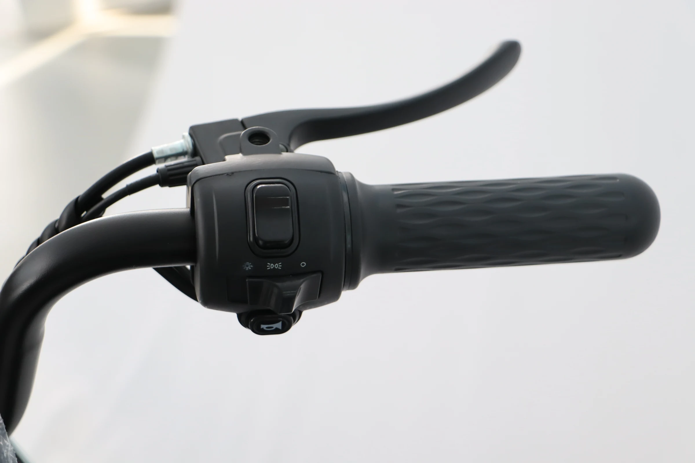 New Arrival 60v Electric City Bike Fashion Cheap Drum Brake Motorcycle 48v 500w Electric Scooter Moped