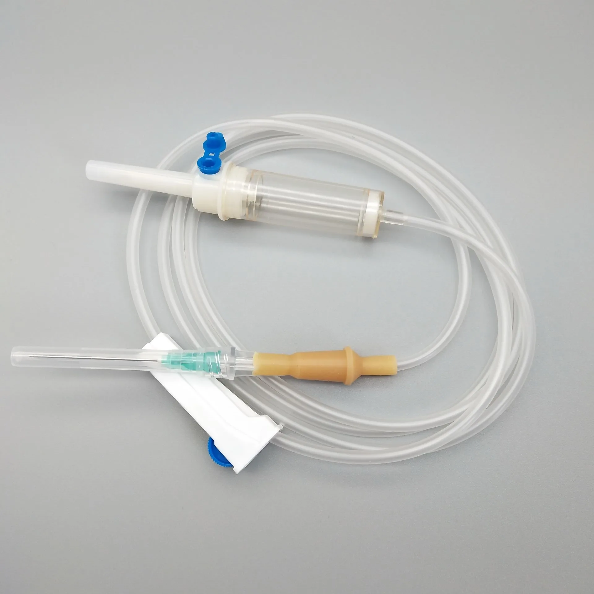 
20 drops/ml Infusion set with butterfly needle 22G 