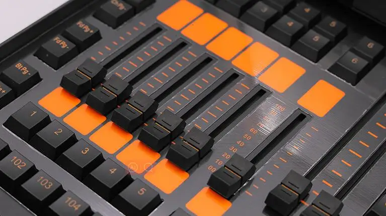 DMX512 Controller MA 2 command wing console stage light fader wing lighting laptop system equipment