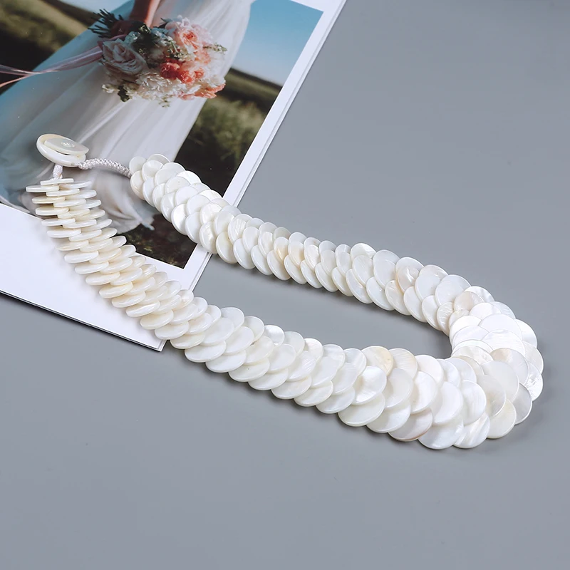Hotsale summer style chunky white multi color shell mother of pearl bead Dragon scales necklace