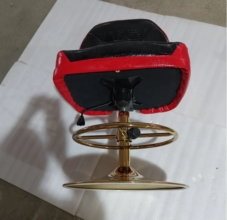 WSE 5840 New high quality modern leather bar stool chairs casino swivel chair red gold legs poker chair with castors