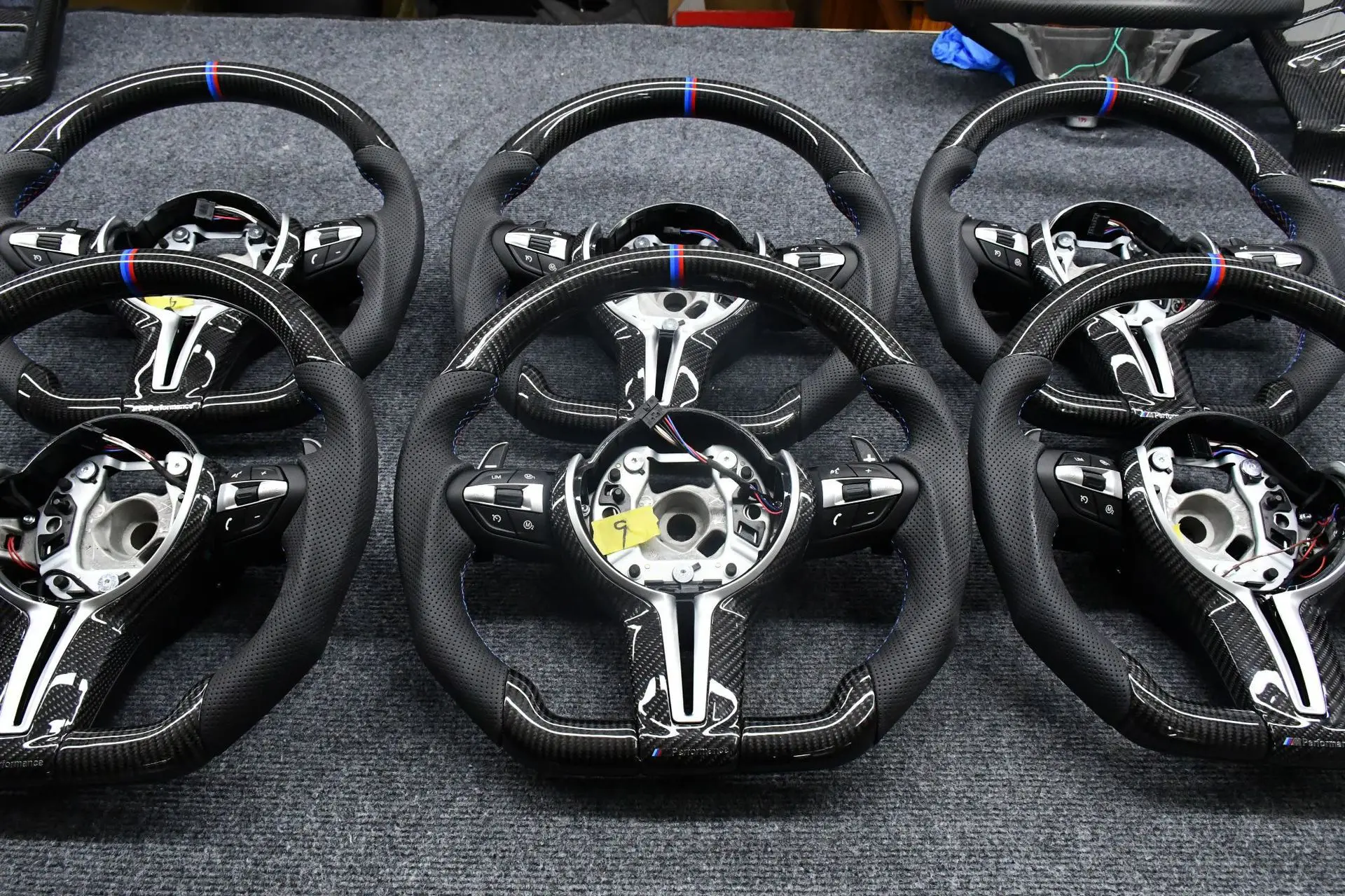 Carbon Fiber Car Steering Wheel For BMW M M3 M5 M6 F01 F02 F06 F07 F10 F11 F12 F13 F30 F32 F80 F91 E90 E91 E92 Car Accessories