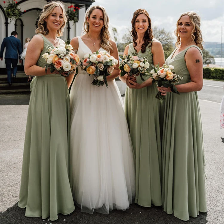 Simple V Neck A-line Floor-length Pleated Long Sleeveless Gown Chiffon Plus Size Bridesmaids Dress With Bow