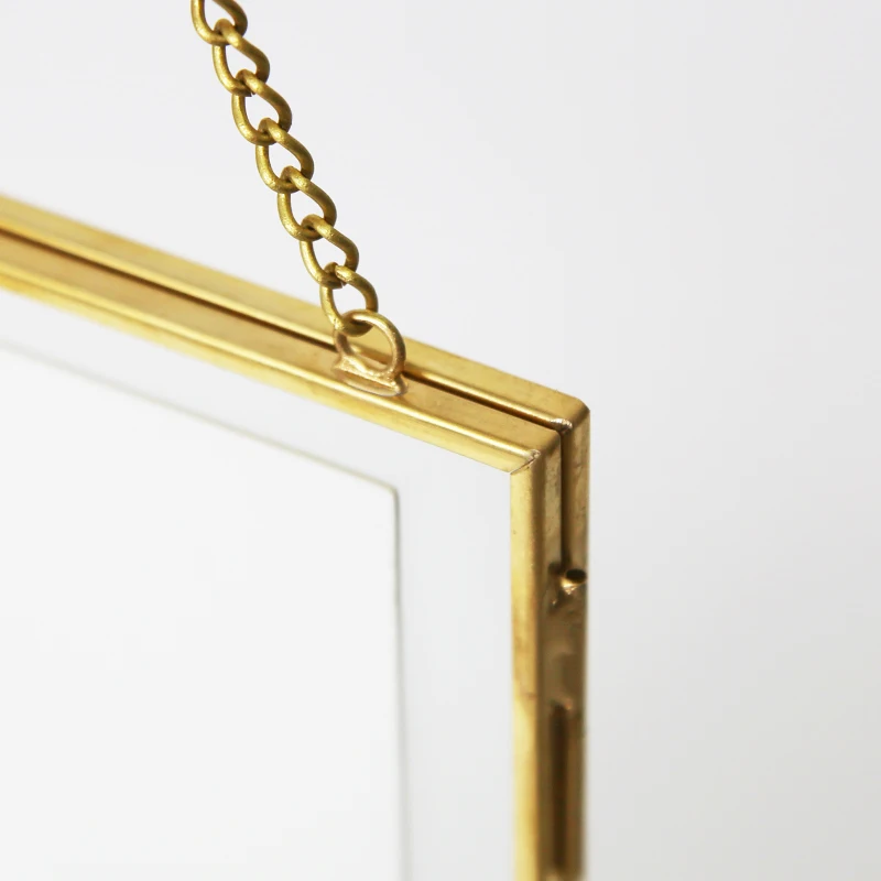 A variety of shapes hanging wall glass frame photo memorial, brass + glass material