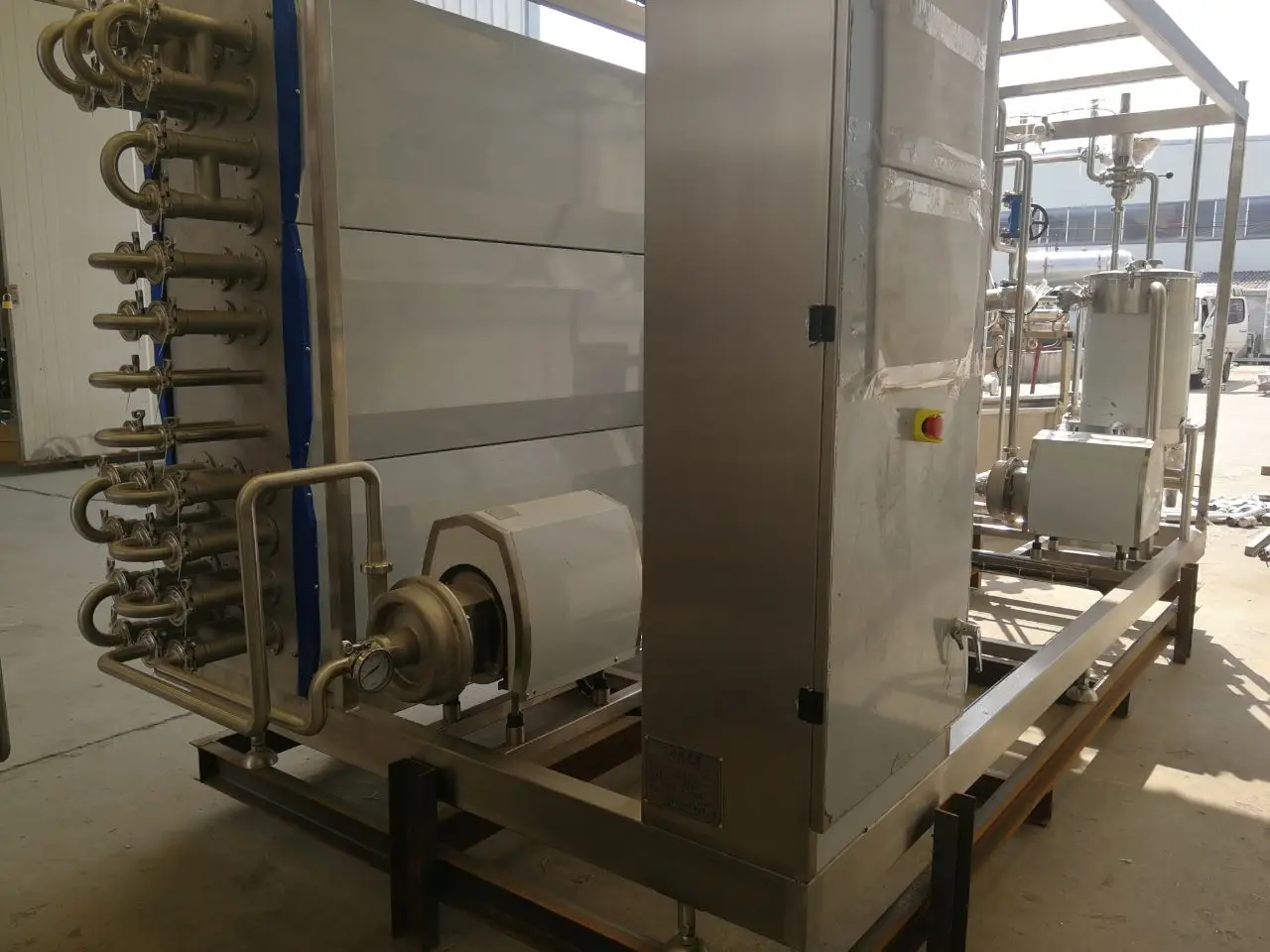 UHT Milk Processing Machine Complete Uht Milk Production Line Turnkey Project