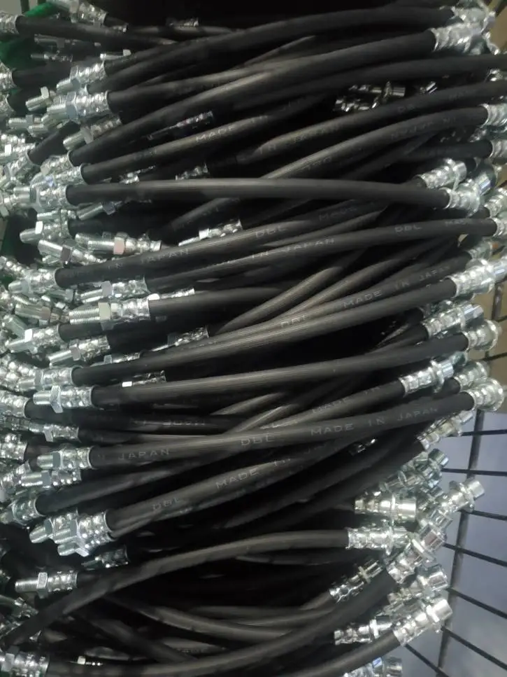 34306762819 34306771720 SAE J1401 Front Axle Brake Hose Length 548mm for BMW