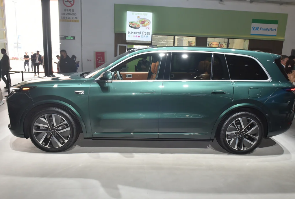 L9 PRO ULTRA Auto  PRO SUV Lixiang L9  Hot Selling Electric Vehicle