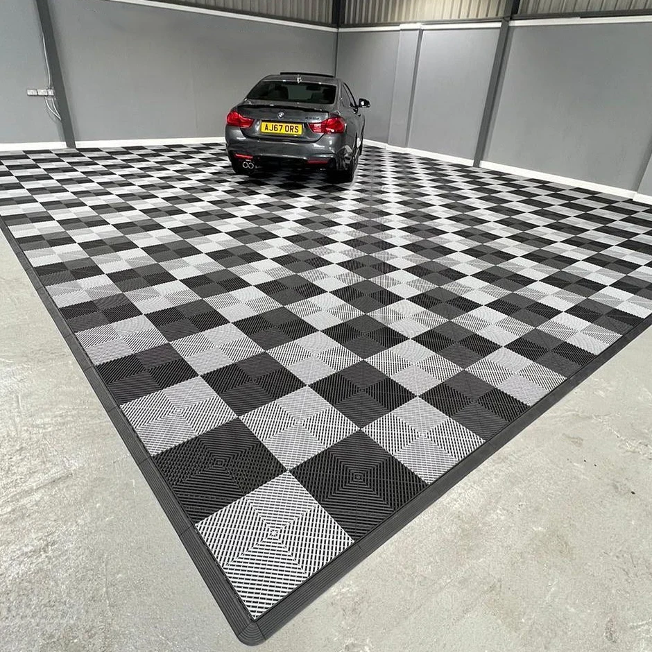 Plastic Garage Floor Tiles Interlocking PVC Garage Floor Plastic Flooring Mats For Car Wash/Car Show/Workshop