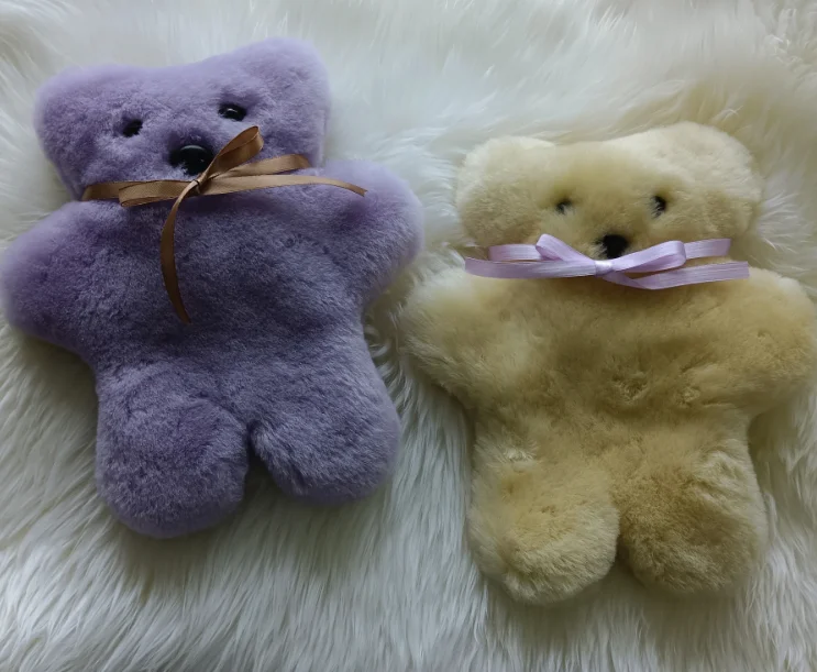 Hot Customized logo wool plush mini children fluffy shearling sheepskin flatbear
