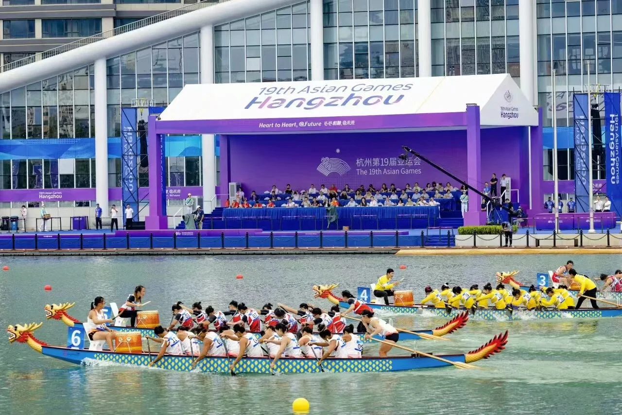 High Performance IDBF 22 Man Dragon Boats Team Rowing Competition Dragon Boat