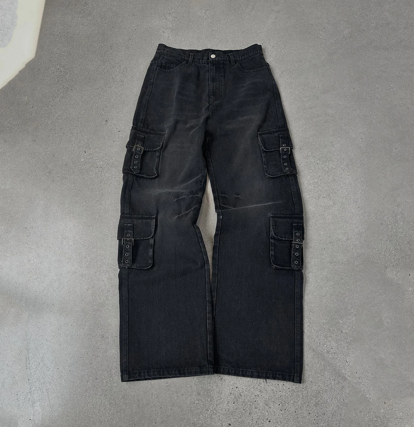 Custom Logo High Quality Heavyweight Cotton Streetwear Men Washed Cargo Straight Leg Denim Jeans