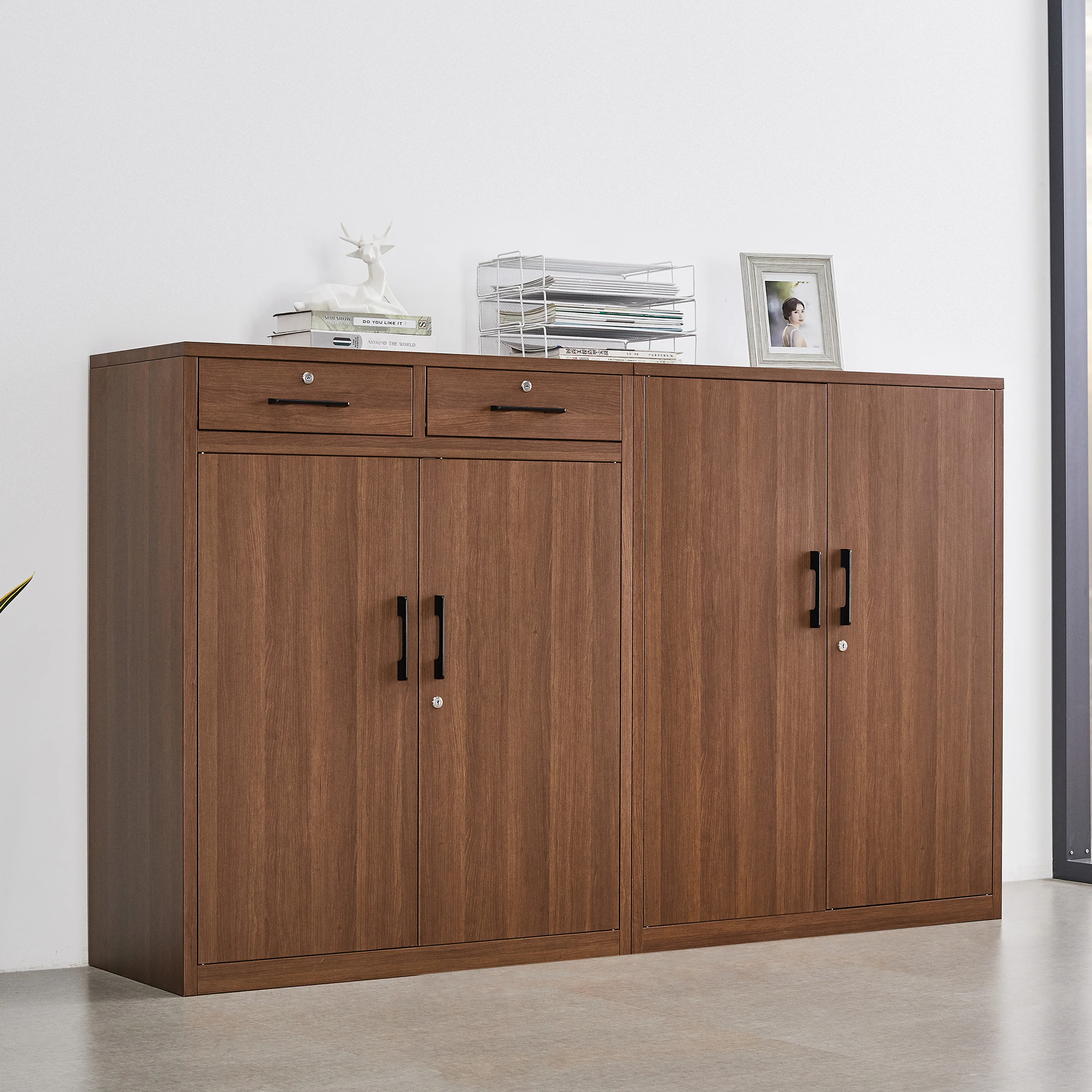 Luoyang Factory Sales High Bearing Volume Storage Water-proof Steel Cabinet Locker Dormitory Bedroom Metal Furniture
