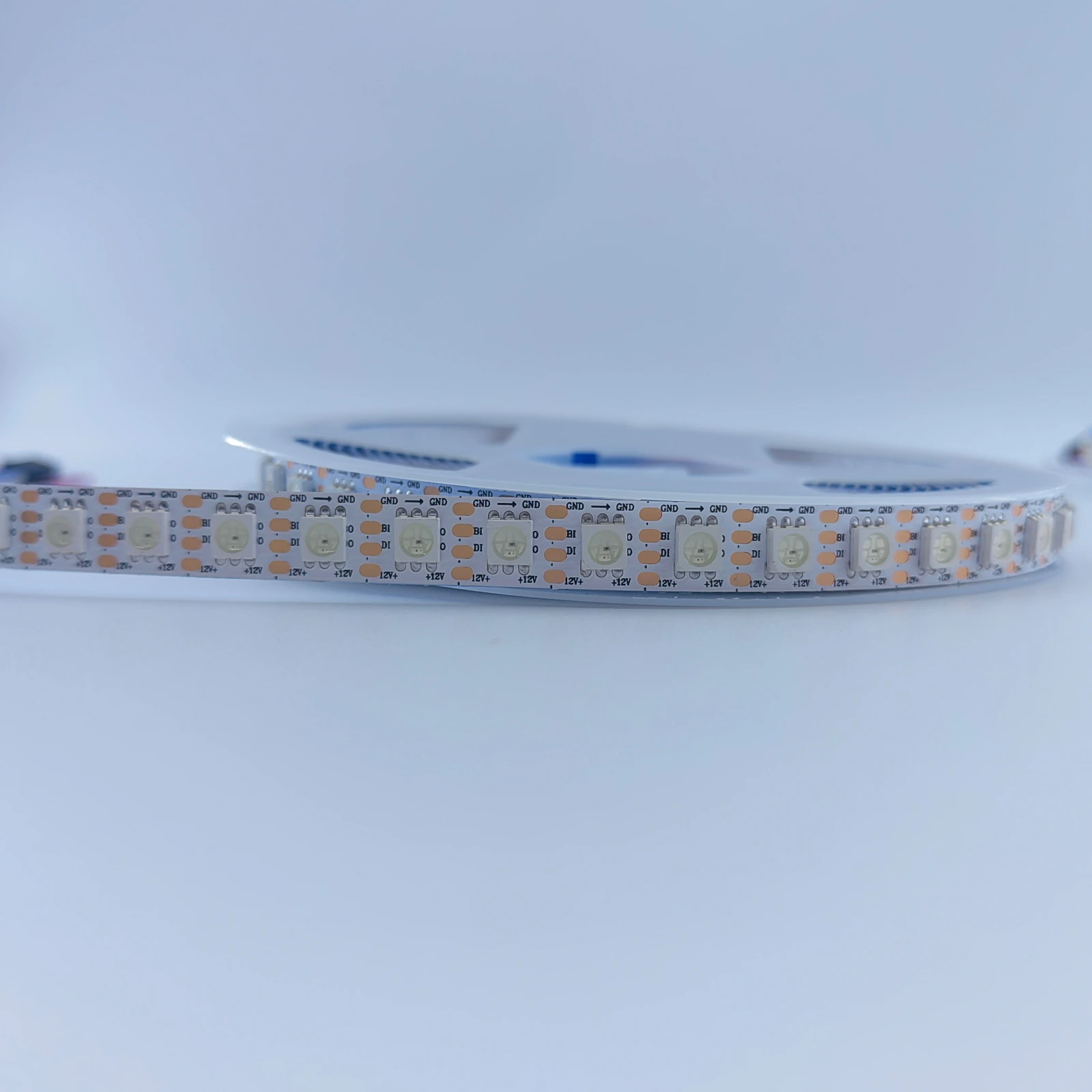 WS2815 DC12V 5m 144 Leds/m Full-color LED Strip With One Light and One Pixel Independent Addressing Programmable LED Light Strip