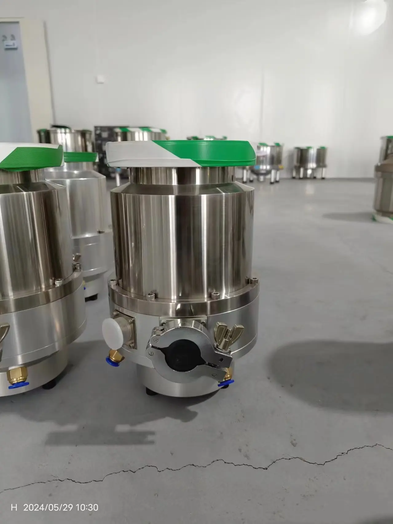 Заводские прямые продажи сверхвысокого вакуумного насоса JTFB-1600 композитного молекулярного с водяным охлаждением