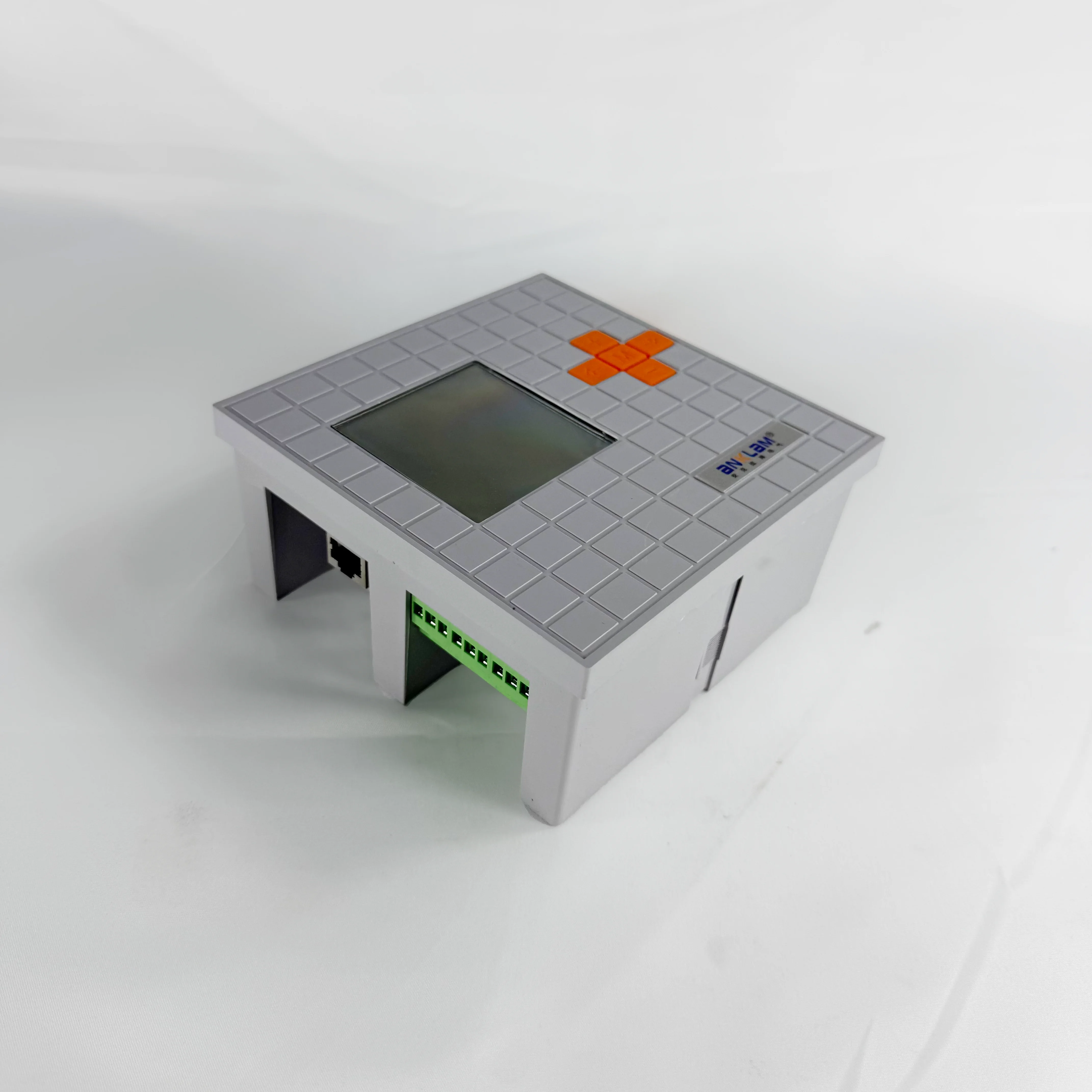 Custom Power Factor Controller used in the distribution box