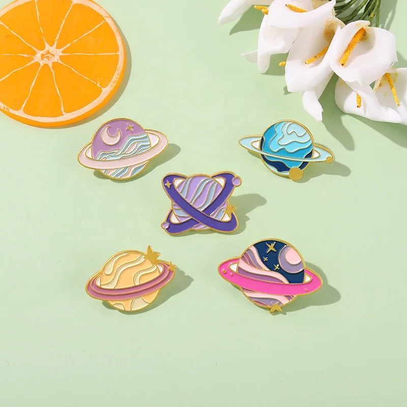Macaron Color Planet Enamel Pin Space Metal Badge Brooch Pins Factory Stock Mix Style For Backpacks Jeans Bag Accessories