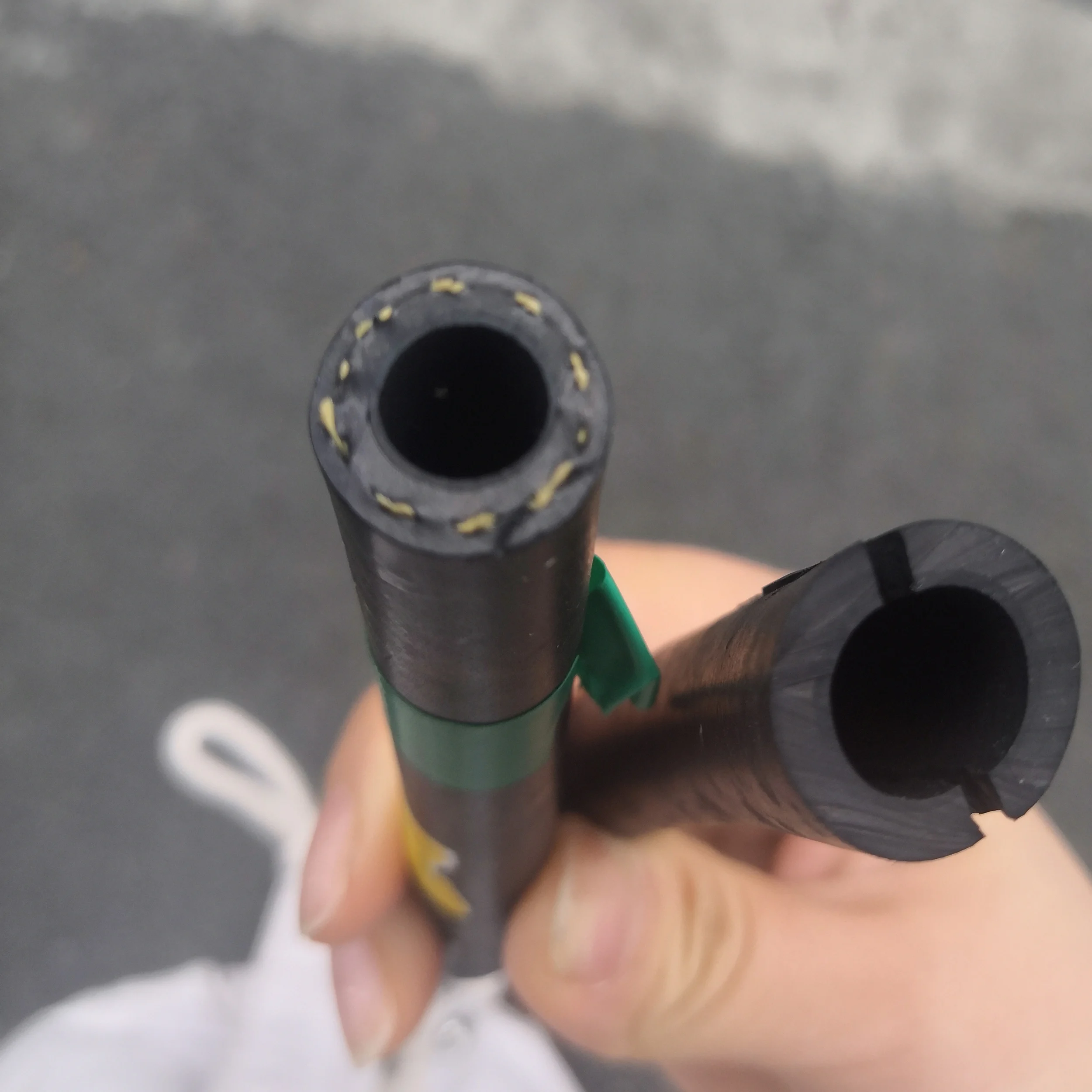 FUDI BDF VDF TFE HFP Terpolymer FKM топливный шланг резиновый материал