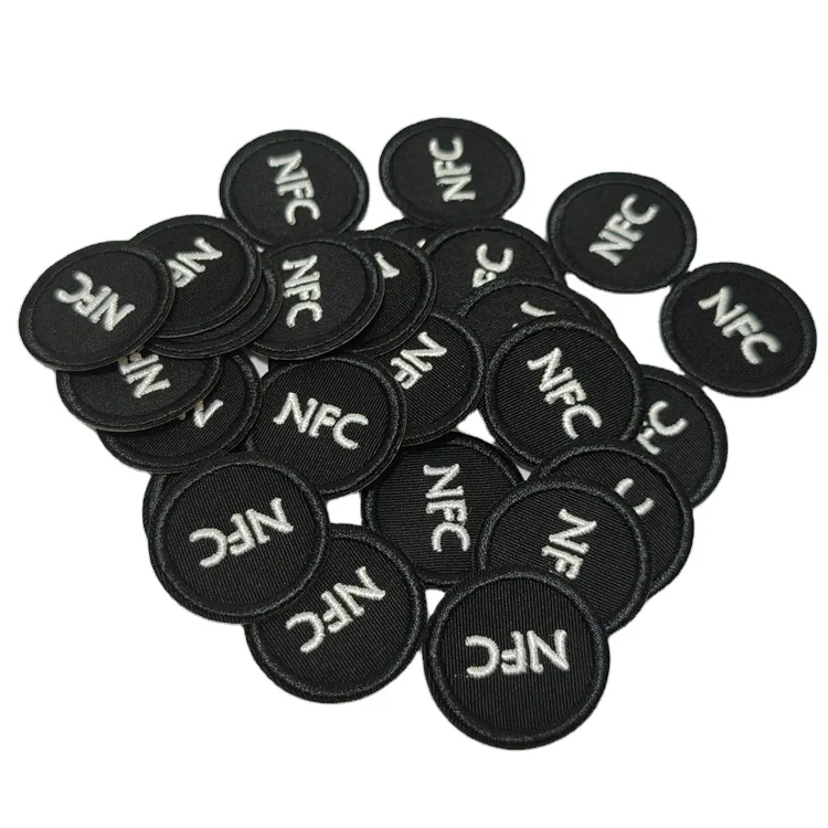 Flexible Fabric Soft Woven Custom Die Cut NFC Chipped T Shirt Labels For Authenticated