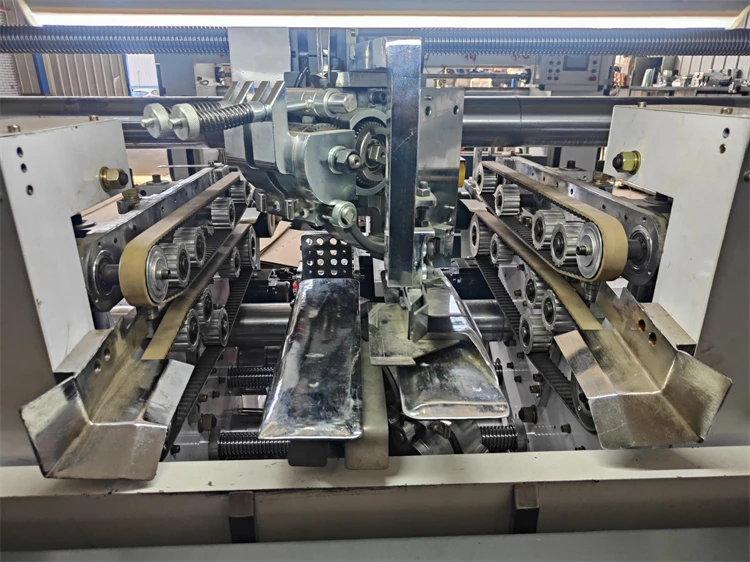 Double Piece Stitcher Machine Corrugated Sewing Machine Cardboard Box Making Machine