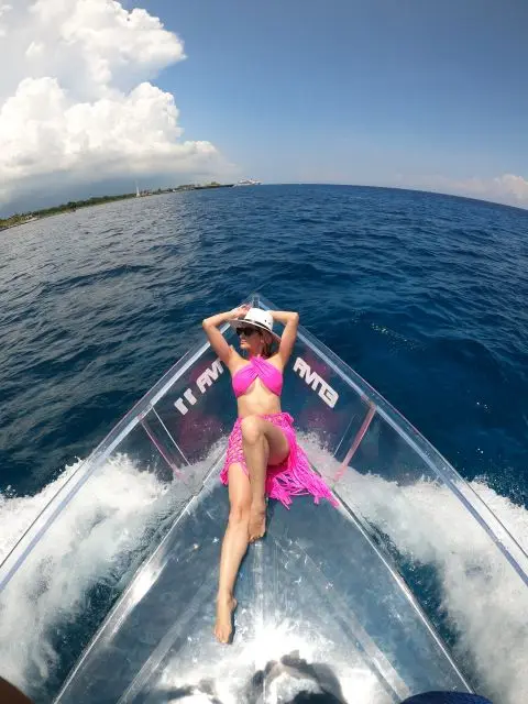 High quality 100% transparent boat with Yamaha engine and canopy clear bottom boat can accommodate 8-10 people