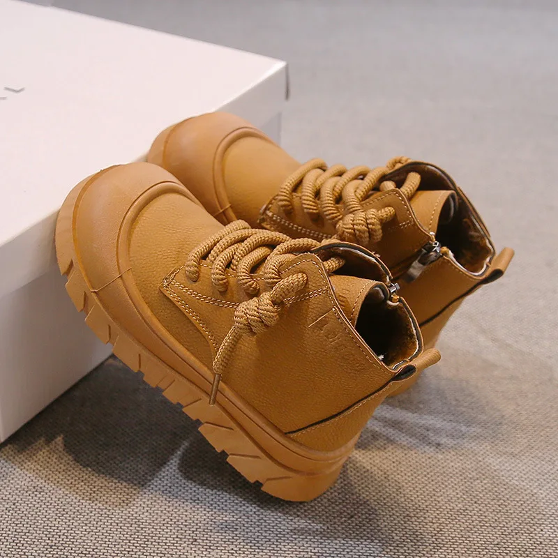 2025 New Fashion Anti-Slip Sole Winter Kid Shoes High Quality Soft PU Warm Plush Ankle Height Boots Boys Girls Flat Light