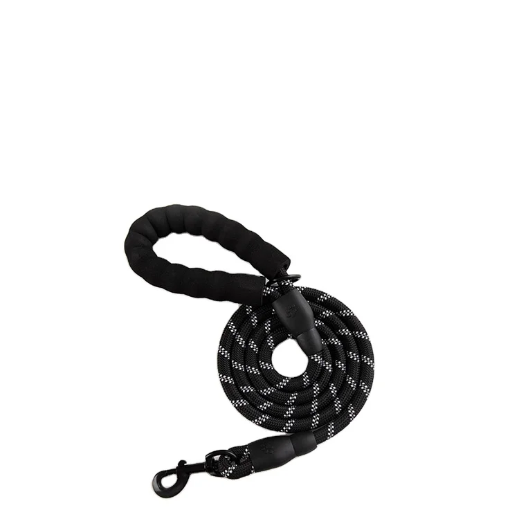 Cross-border hot-selling products Pet travel Walk the dog for a walk Accompanying dog and cat Leash to prevent running around St