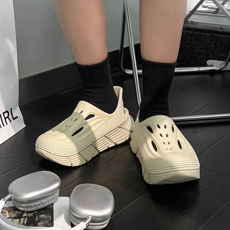 Best Quality Cool Breathable Summer Men Shoes Wholesale Leisure Fashionable hokas Slippers Sandals Polyester Upper Material Toe