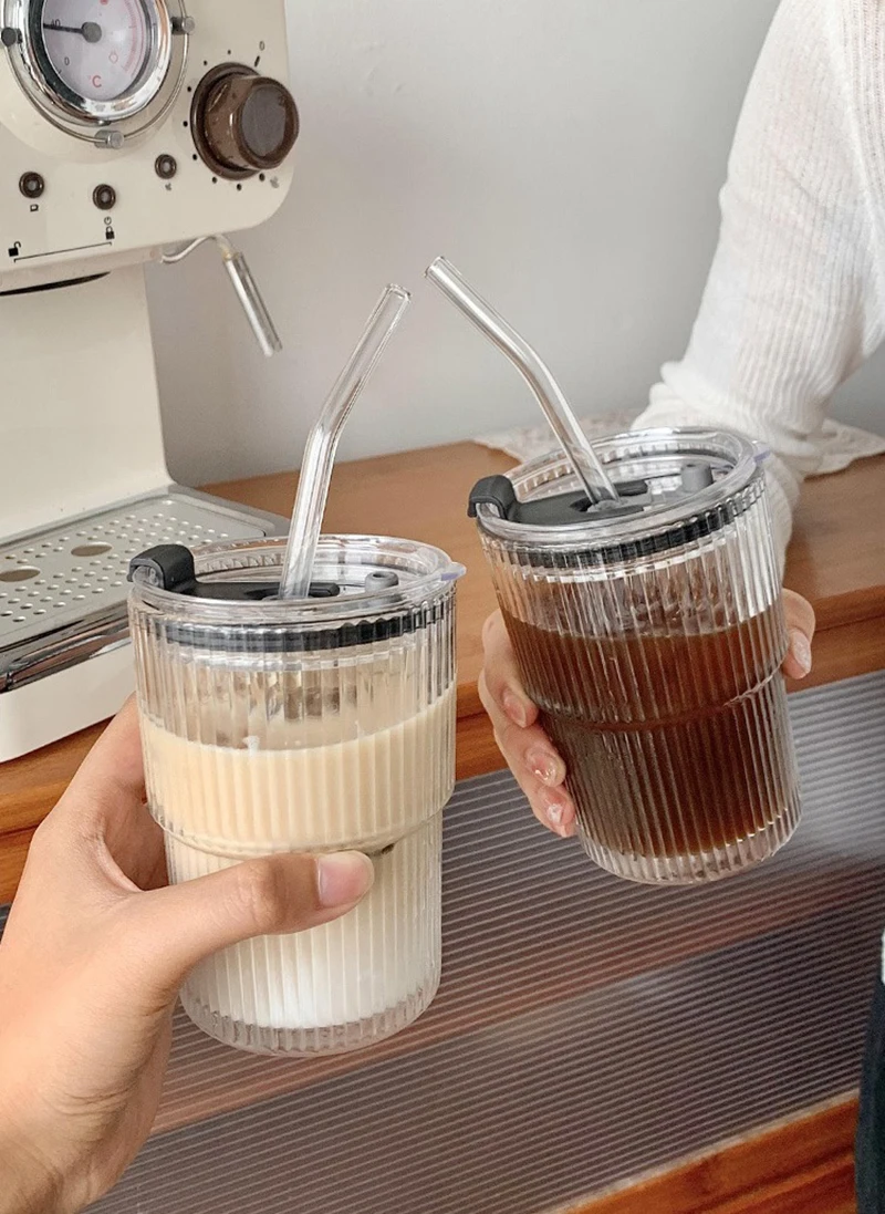 450ml Simple Stripe Coffee Glass Cup With Lid and Straw Transparent Bubble Tea Cup Juice Glass Milk Mocha Cup Breakfast Mug