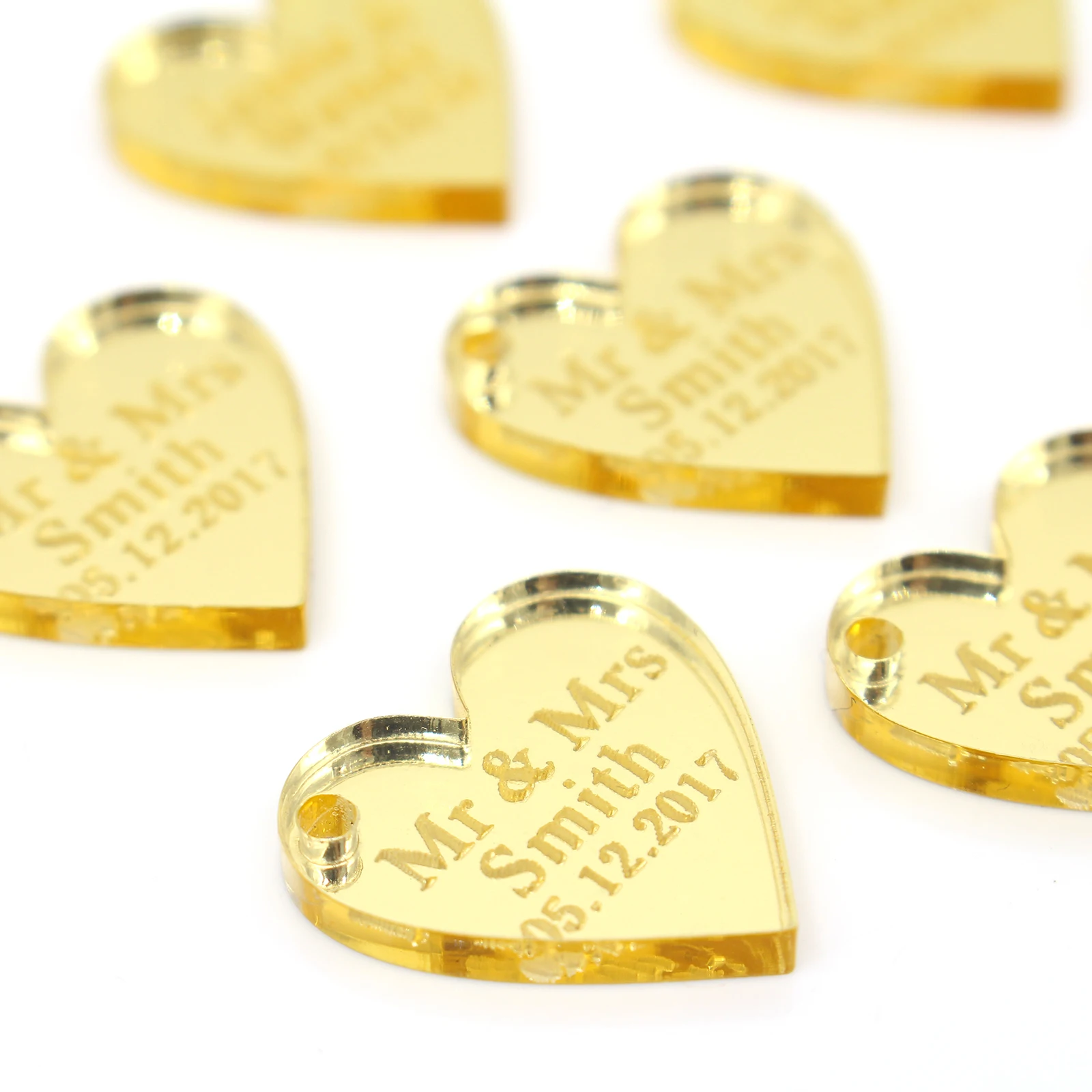 3cm Custom Baby Baptism Pendant Heart Shaped Wedding Table Decoration Custom Golden Acrylic Label Tags