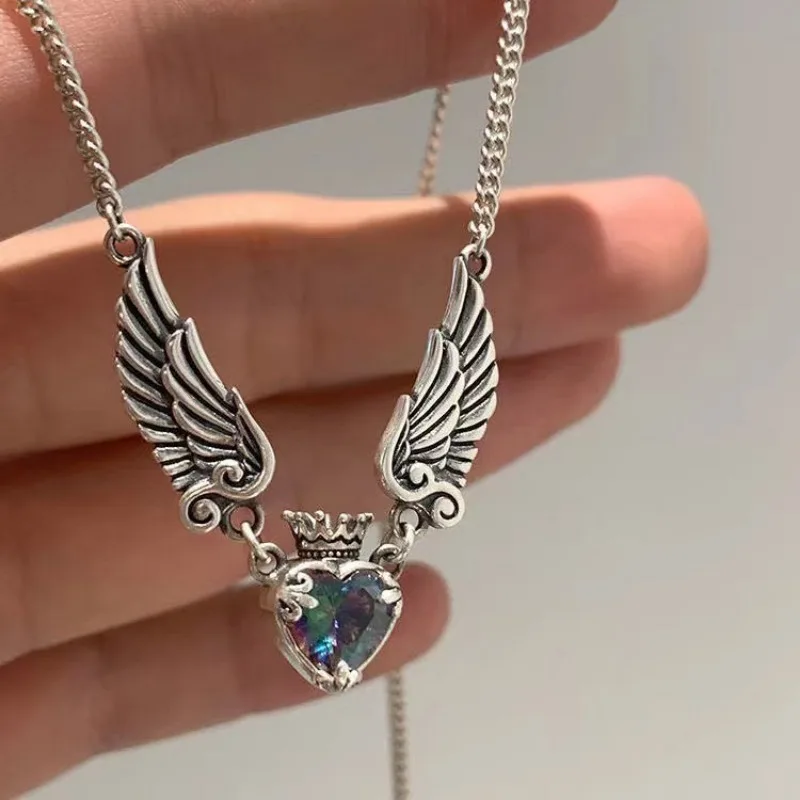 Vintage Distressed Aurora Love Crown Necklace Angel Demon Wings Pendant Necklace Zircon Geometric Heart Crown Necklaces
