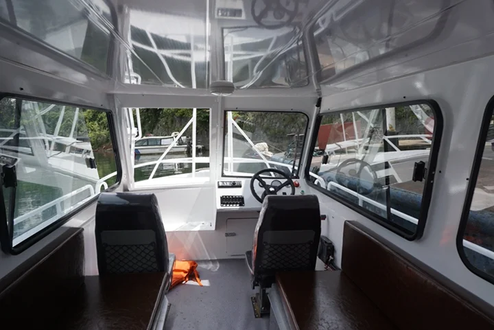 High Quality Aluminum Alloy Fishing Boat 18ft Fast Boat With Houseboat Yacht Factory Promotion