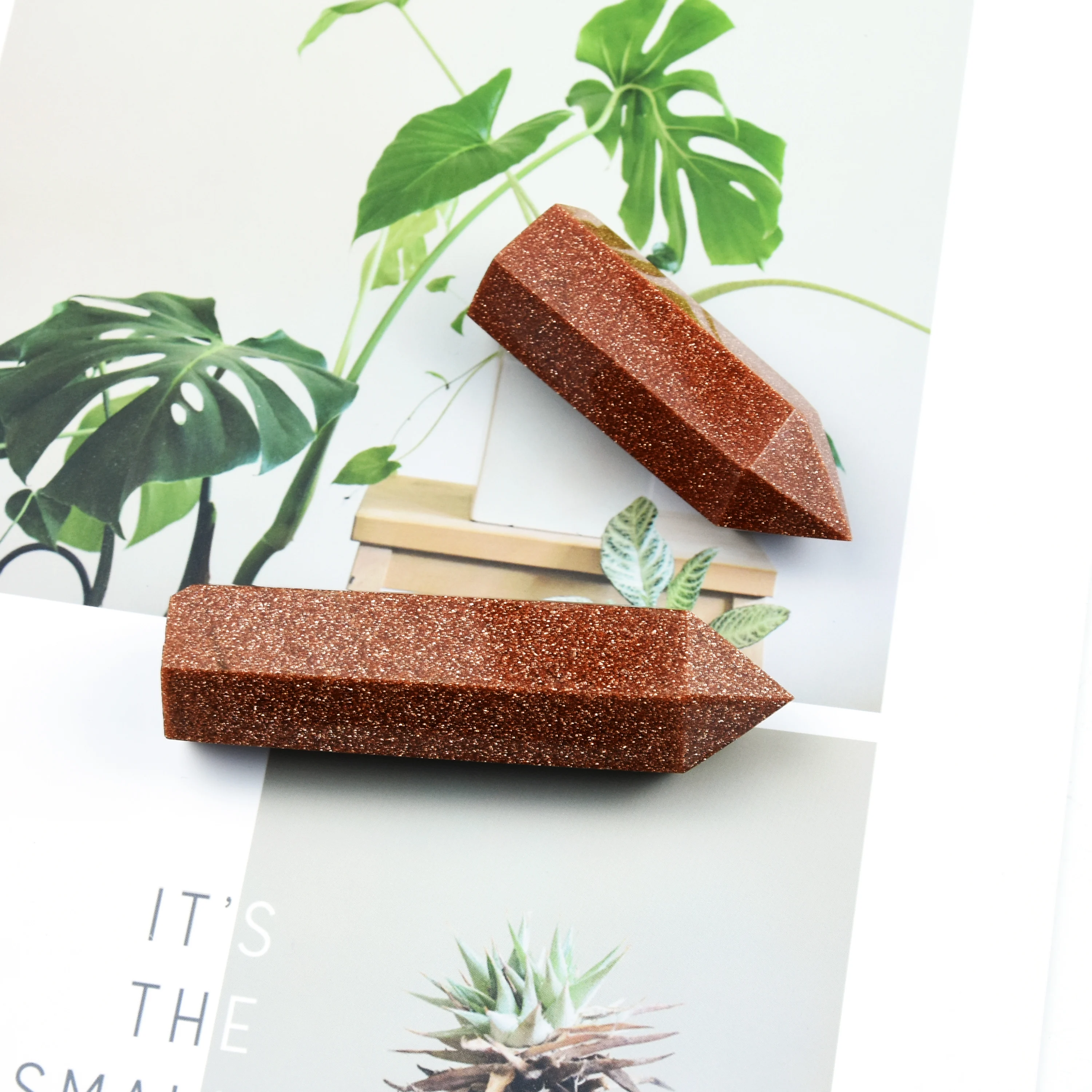 
Superior quality polished hand carved crystals healing stones golden sand stone point crystal wands crystal tower for Fengshui 