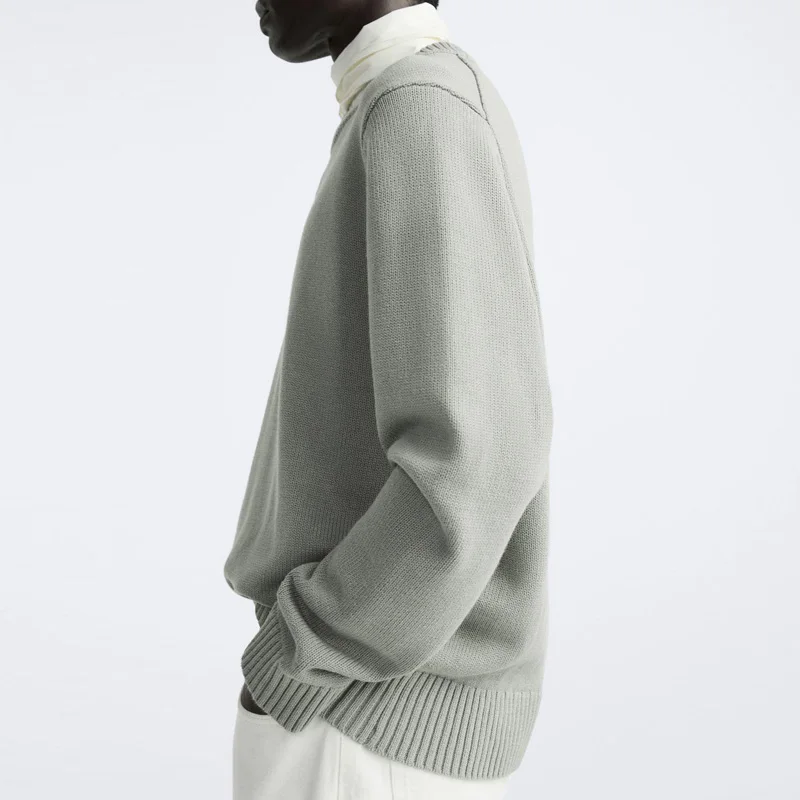 Custom LOGO crew neck pullover sweater cotton fabric embroidered sweater custom solid color cotton sweater