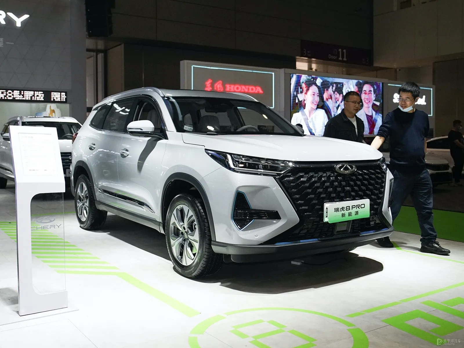 Лидер продаж 2023 автомобиль Chery Tiggo новые энергетические транспортные средства внедорожник Электромобиль 8 Pro для продажи