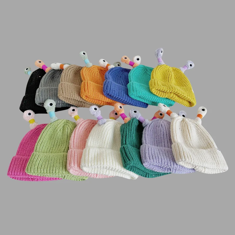 Winter cartoon monster knitted hat with light-emitting tentacle winter men women cute quirky skull cap colorful beanies hat