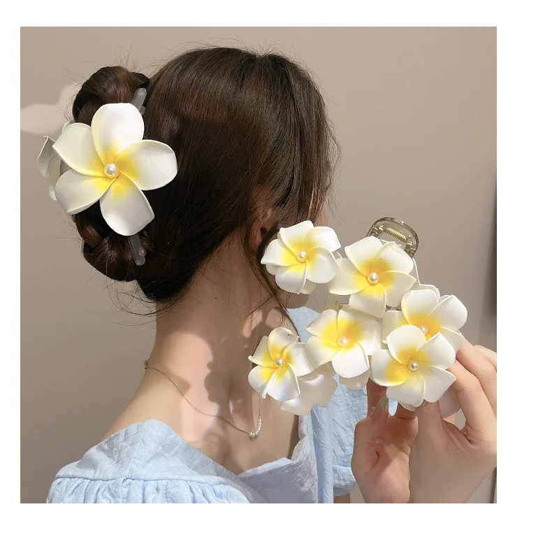 13cm Women Girls Summer Vacation Beach Hawaii White Frangipani Flower Hair Claw Clips Artificial plumeria foam flowers hair clip