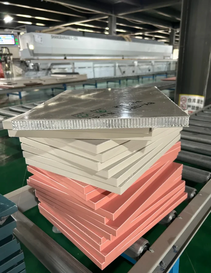 Colorful 6mm 10mm 18mm 20mm 25mm Shanghai Aludream Aluminum Honeycomb Panel Sheet For Sale SPC/HPL Coated