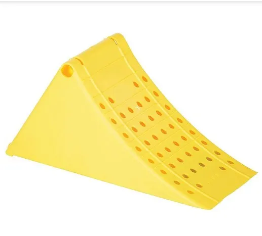 Hot sale high quality plastic Wheel chock for car wheel stop for truck safe