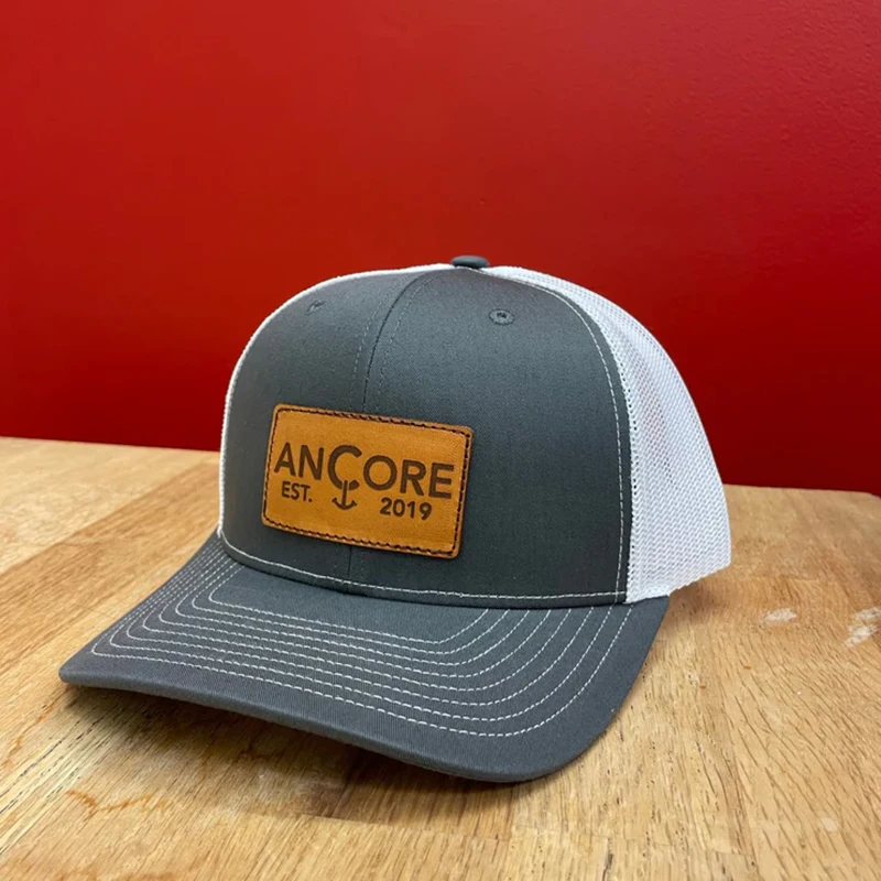 Custom Embroidery Logo Mesh Snapback Sports Caps Suede Mesh Trucker Cap  5 Panel 6 Panel 100% Cotton fabric cap
