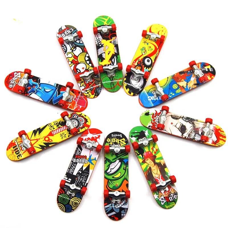 Creative Fingertips Movement Party Favors Novelty Toys Professional Mini Fingerboards Finger Skateboard
