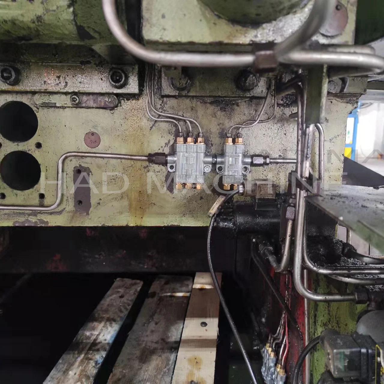 RH3400 2/3/4/5 Ways Volumetric Oil Distributor Volumetric Quantitative oil Discharge CNC machine Tool Oil Circuit Distributor