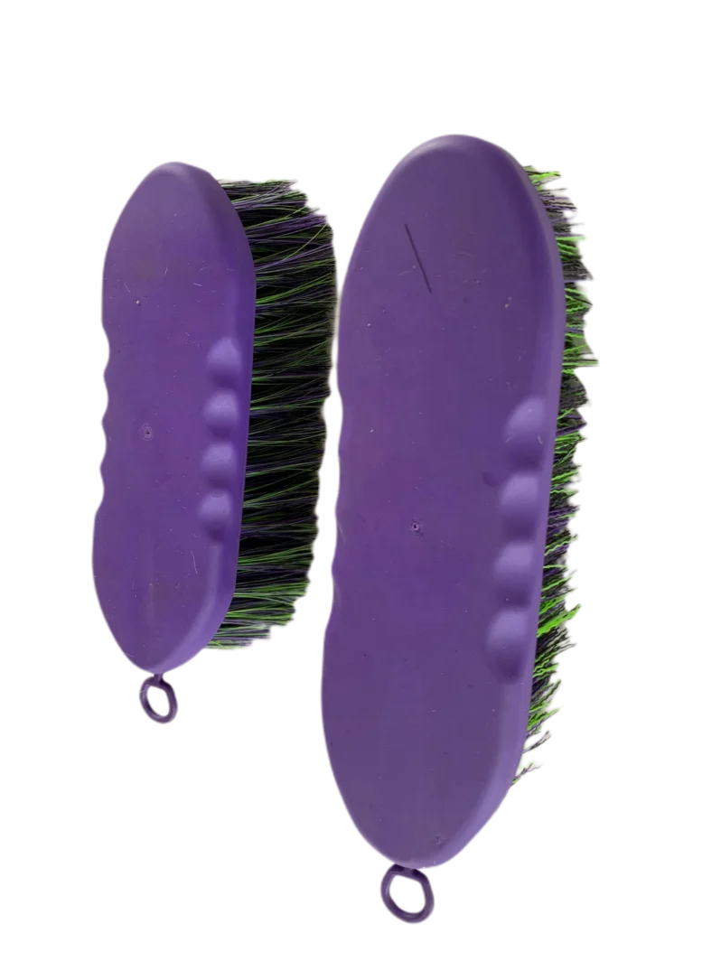 Factory Wholesale Large Dandy Brush for Horse Grooming Attractive Design with PP Bristles for Horse Care