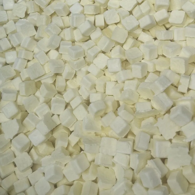 Wholesale Delicious Freeze Dried Yogurt Cubes 5 Fruits Flavored Solid Yogurt Block Chinese Snacks