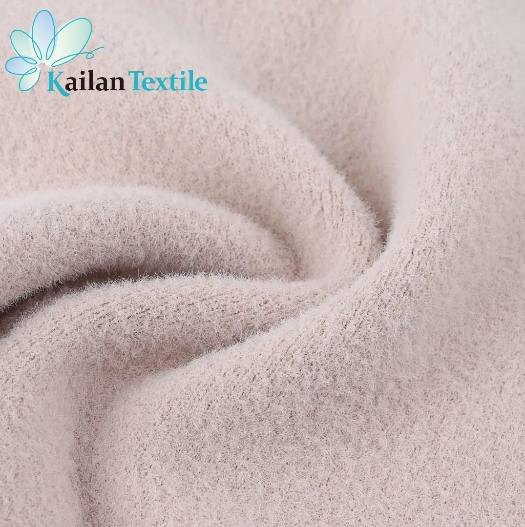 In Stock Multiple Colors Wholesale Recycled 0.5-0.7 Cm 100% Nylon Mink Knitting Yarn For Textile